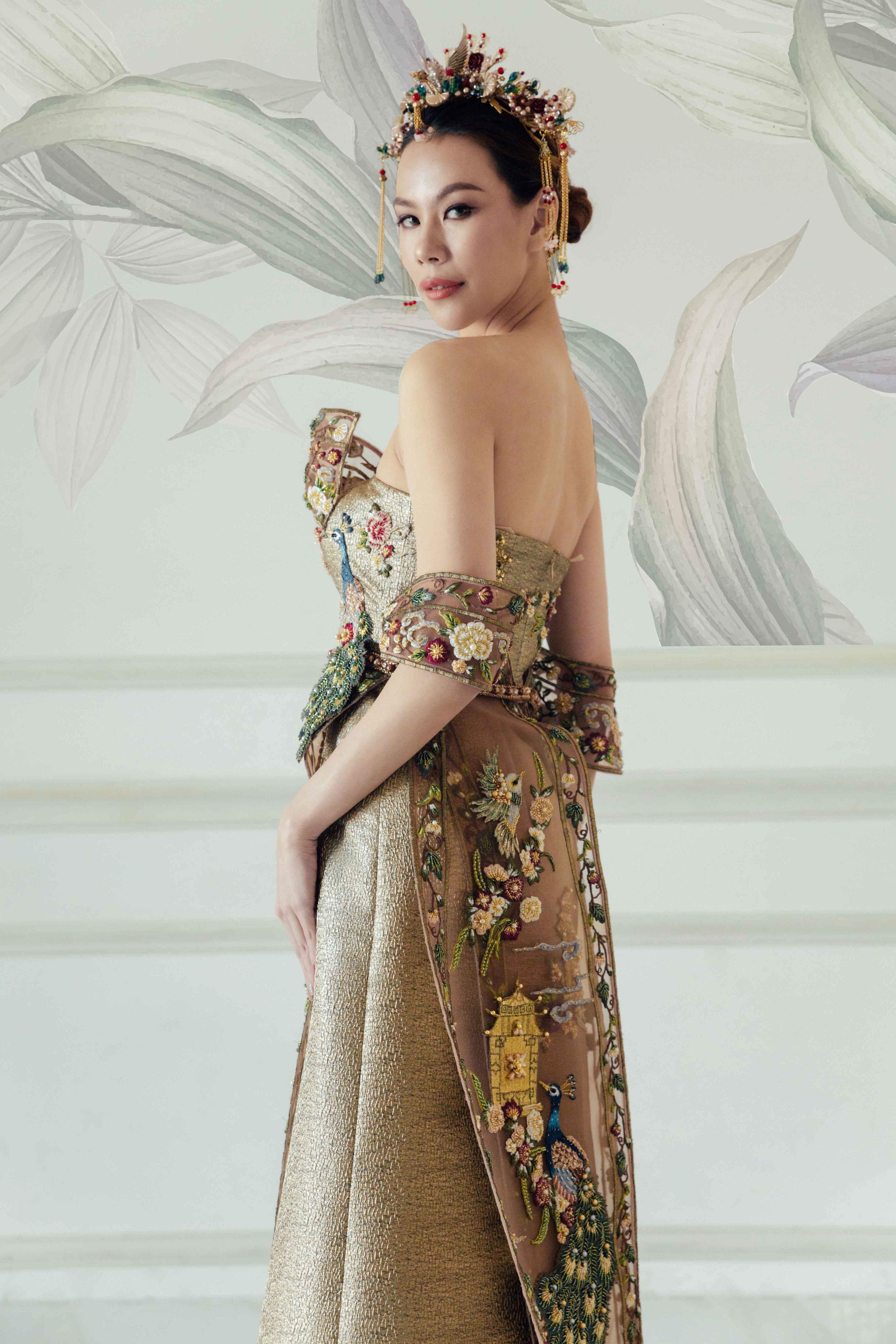 Teyrhee Sangjit Dress (Rent)