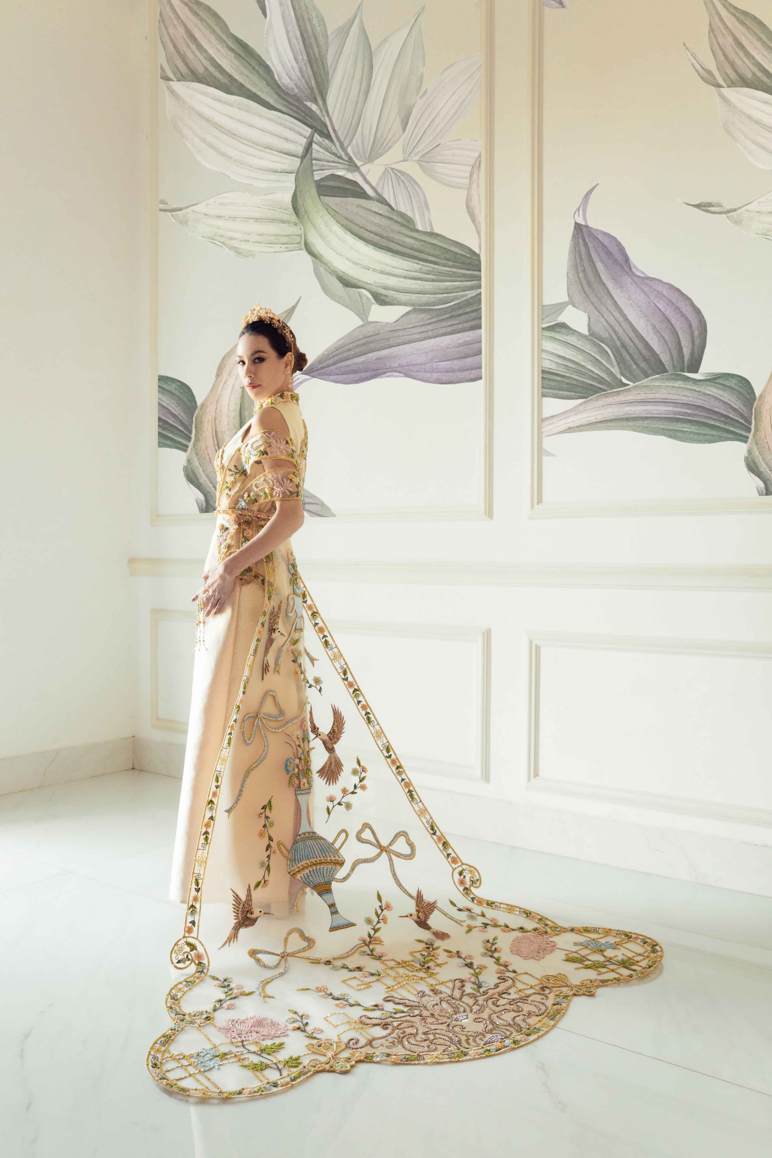 Eleynora Sangjit Dress (Rent)