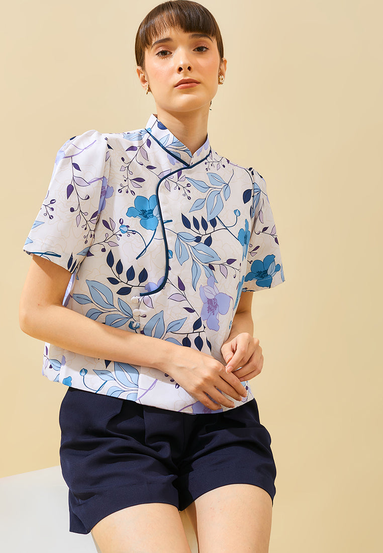 Aubrie Top – Printed Puff Sleeve Shirt with Crystal Leaf Button in Blue (Pre-Order)