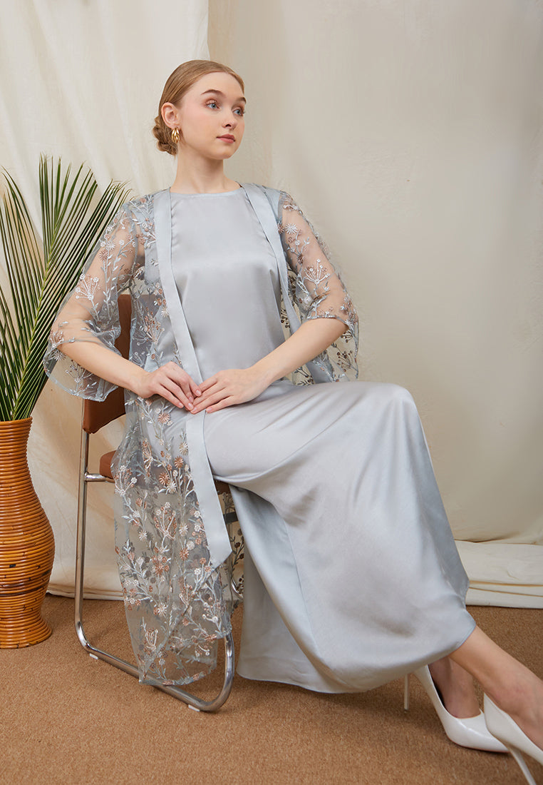 Briyana Lace Outer – Long Asymmetrical Floral Lace Outerwear