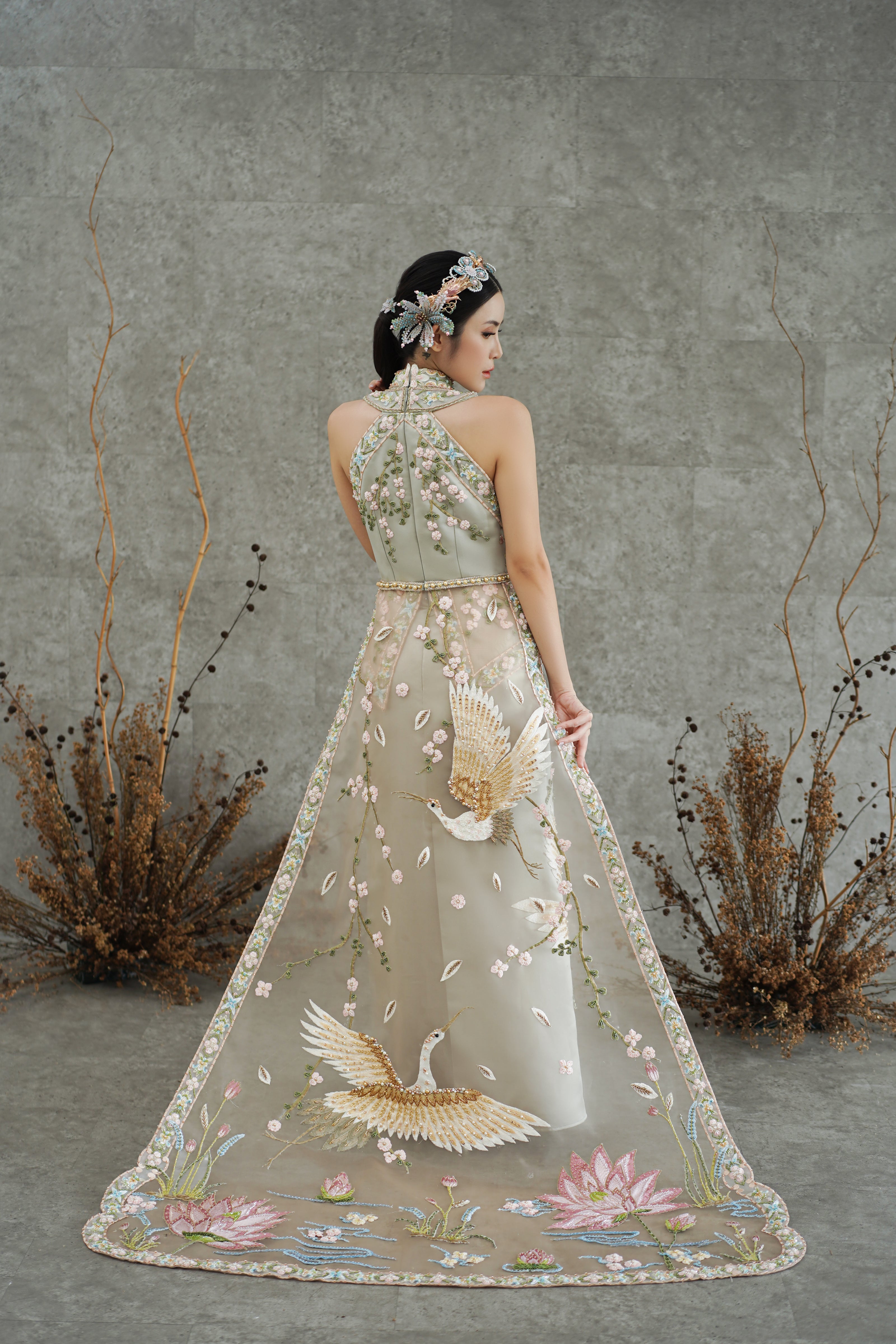 Theesya Sangjit Dress (Rent)