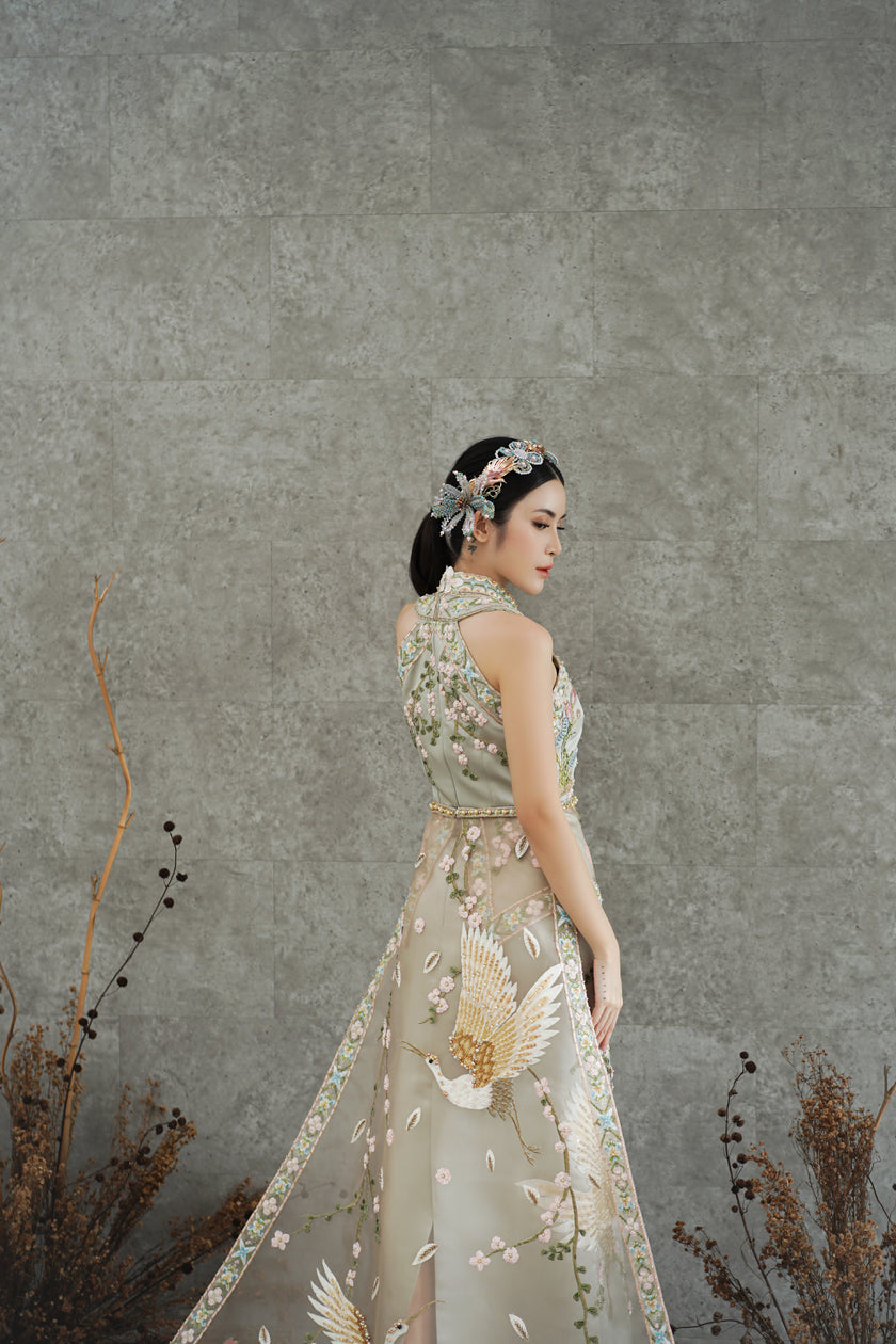 Theesya Sangjit Dress (Rent)