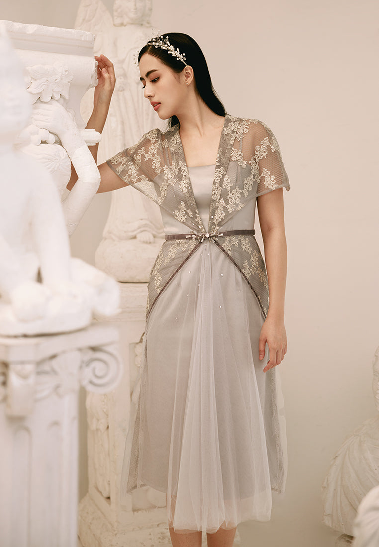 Ellione Dress