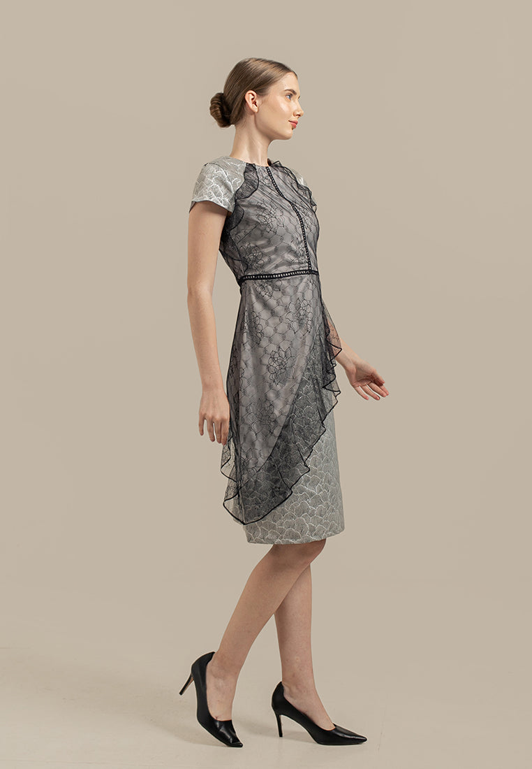 Laurel Dress - Knee-Length Sheath Dress