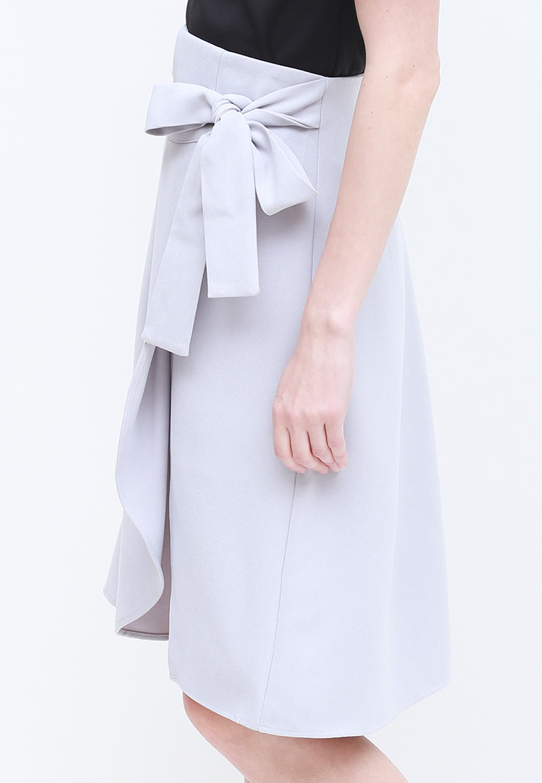 Liv Skirt - Knee-Length Overlap Skirt