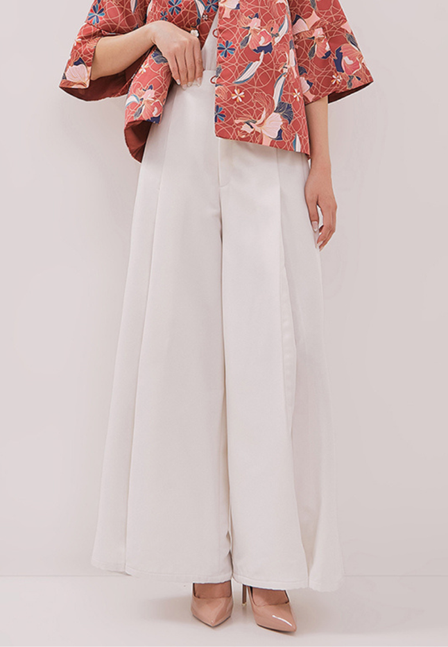 Merlin Pants - Comfy Overlap White Trousers (Pre-Order)