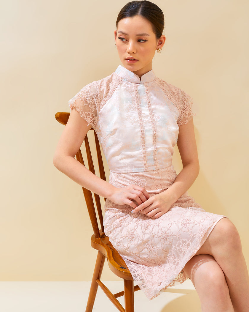 Mitchel Cheongsam Dress – Fit & Flare Floral Lace Qipao Midi Dress in Pink & Cream