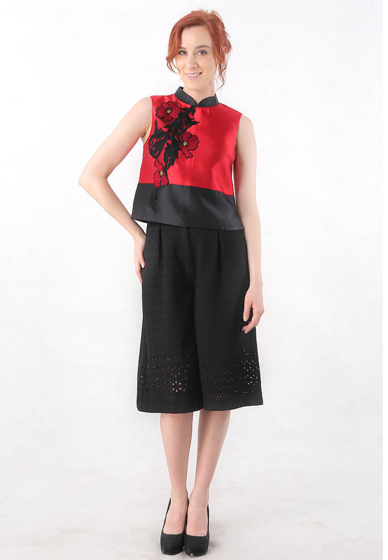Poppy Cheongsam Top - Sleeveless Cropped Mandarin Collar Top