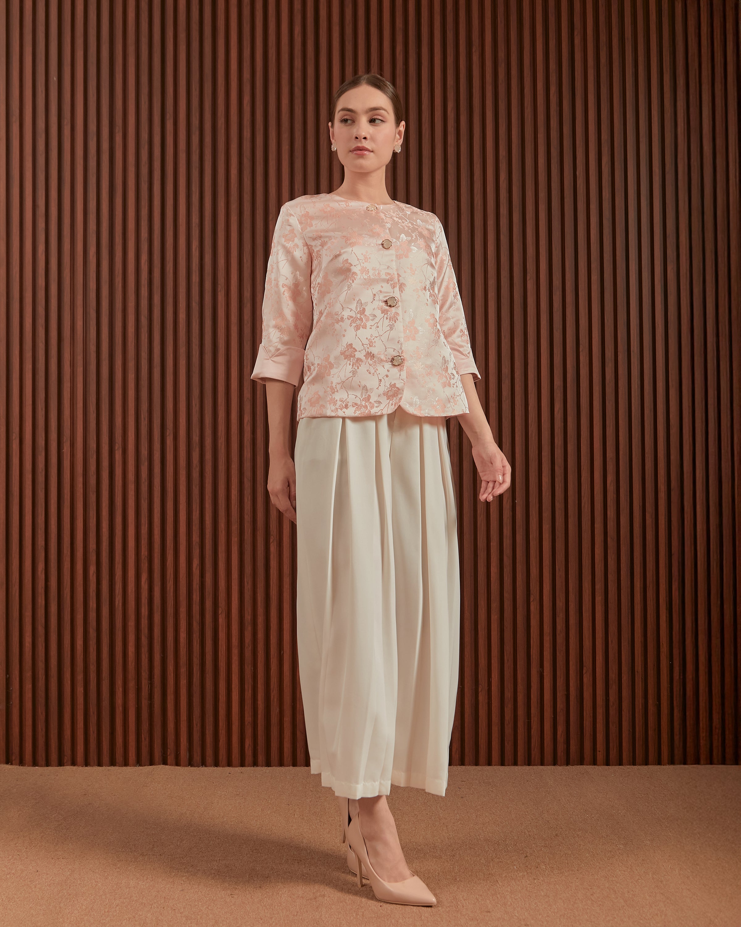 Hilary Outer in Pink & Gold - Floral Women Jacquard Outer