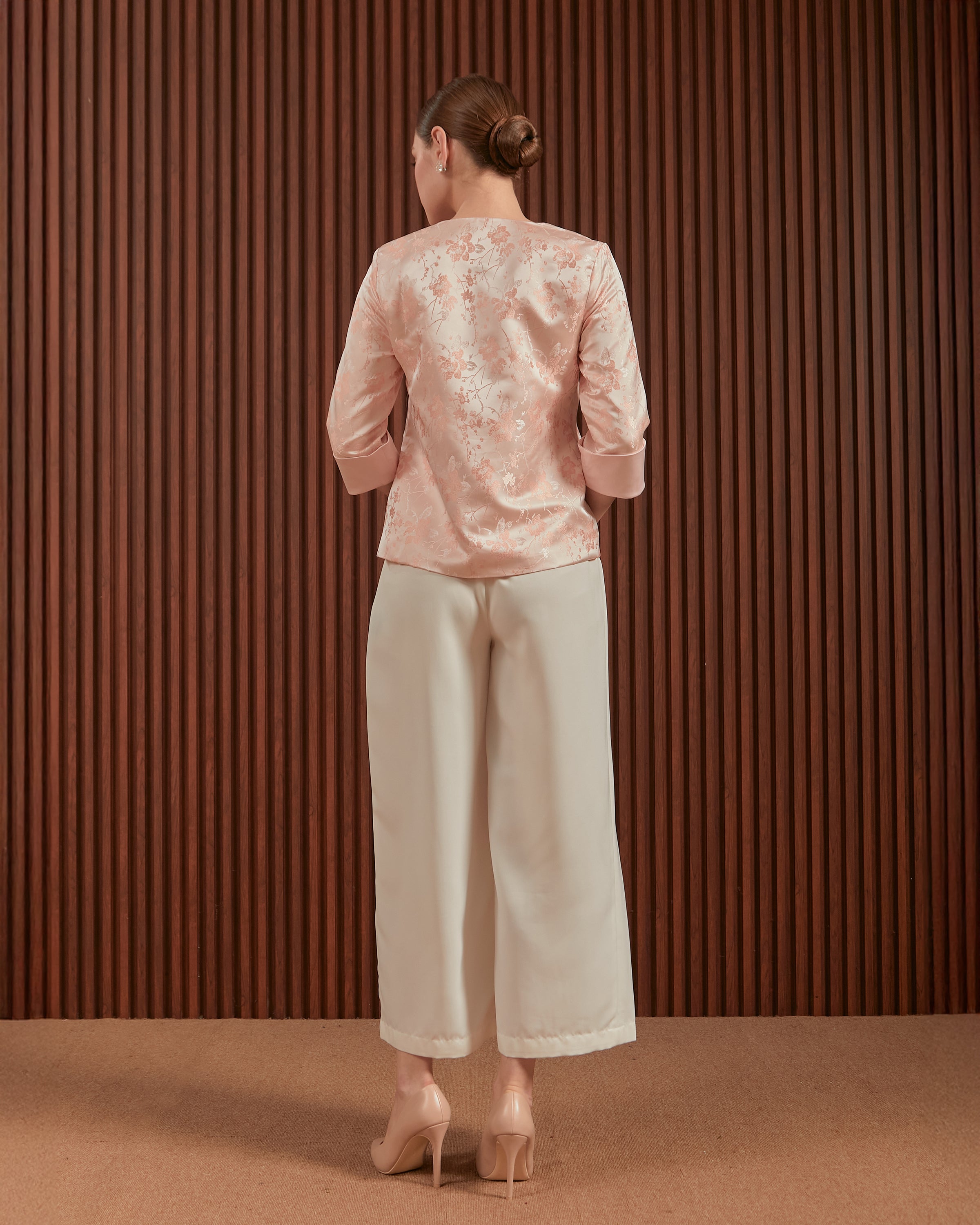 Hilary Outer in Pink & Gold - Floral Women Jacquard Outer