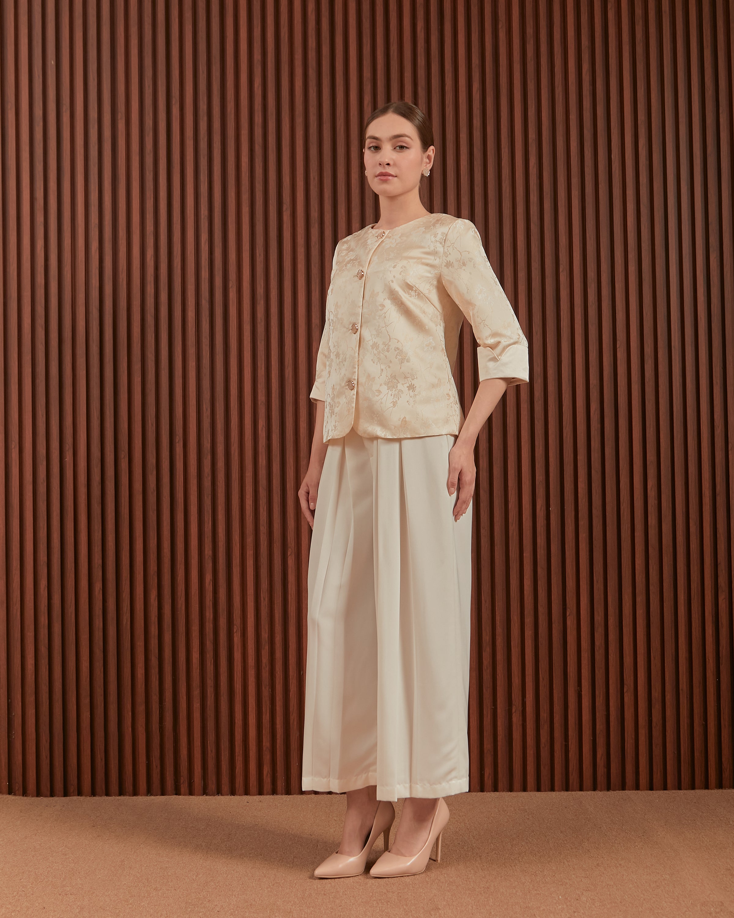 Hilary Outer in Pink & Gold - Floral Women Jacquard Outer