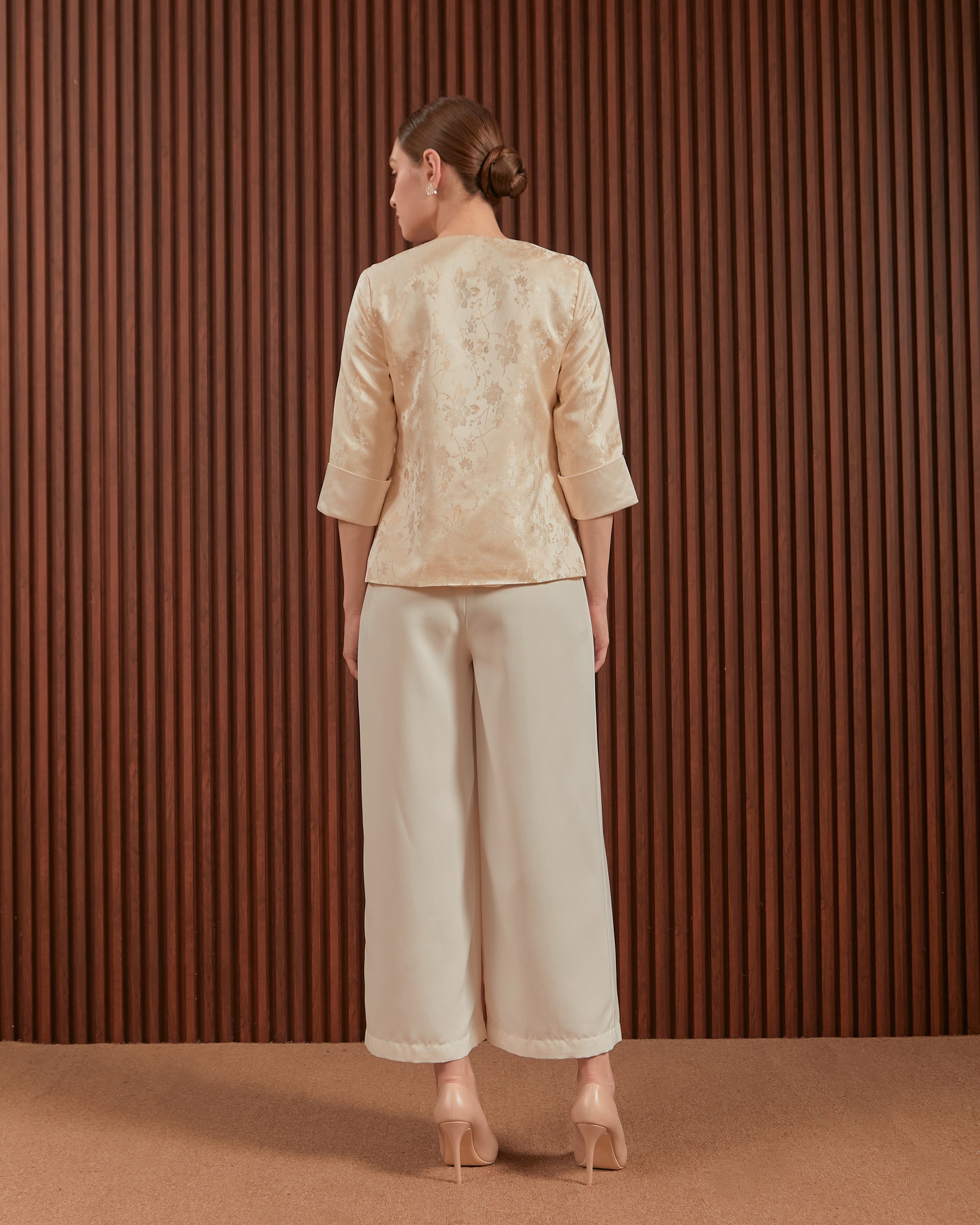 Hilary Outer in Pink & Gold - Floral Women Jacquard Outer