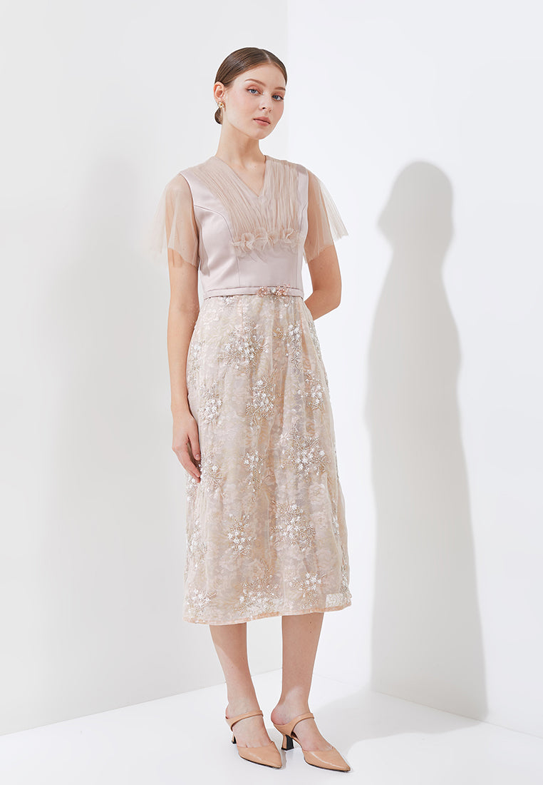 Evanelie Dress - Elegant Midi Dress (Pre-order)