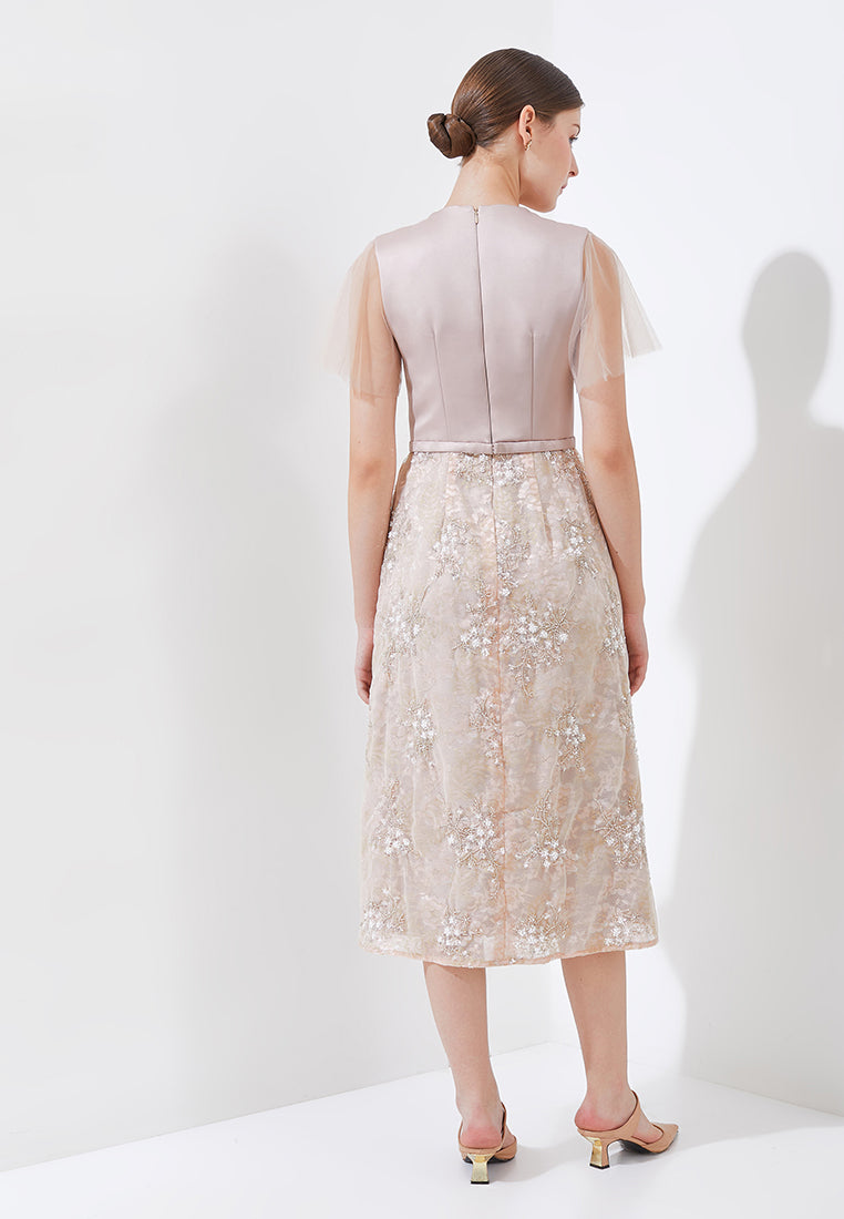 Evanelie Dress - Elegant Midi Dress (Pre-order)