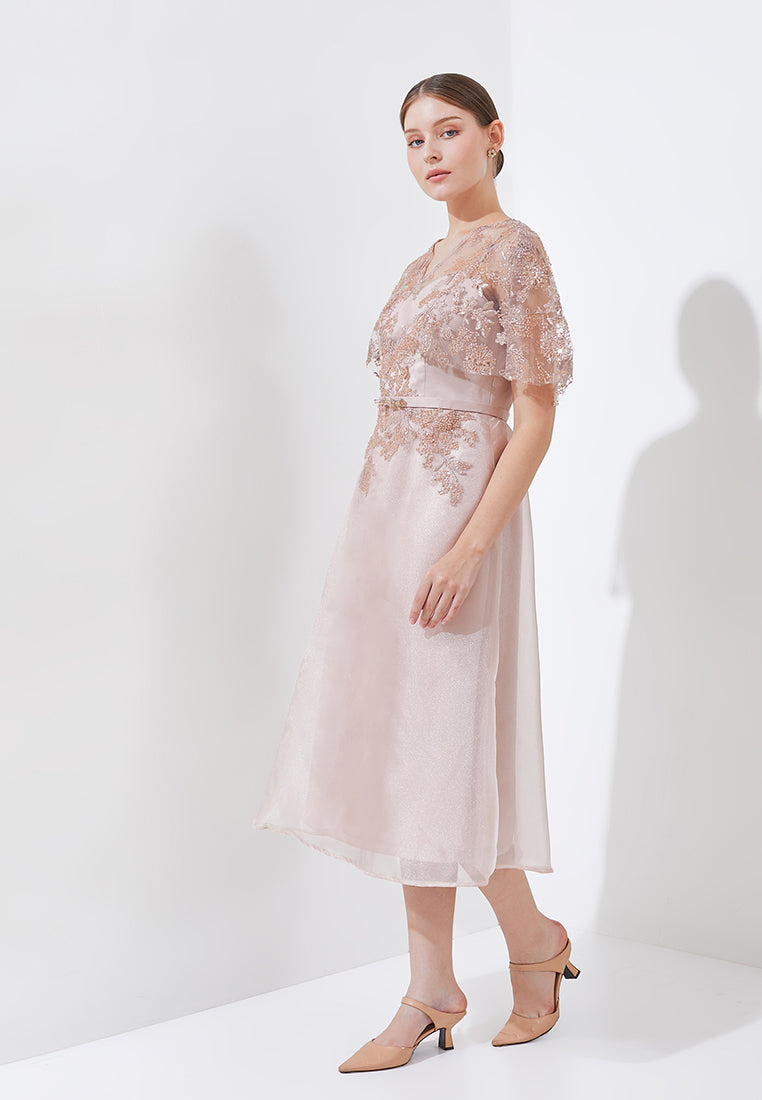 Raphelie Dress - Timeless Charm Meets Modern (Pre-order)