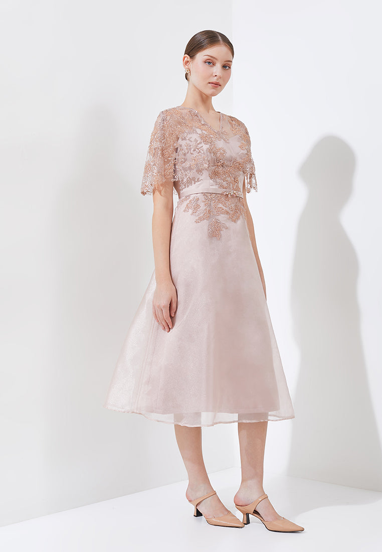 Raphelie Dress - Timeless Charm Meets Modern (Pre-order)