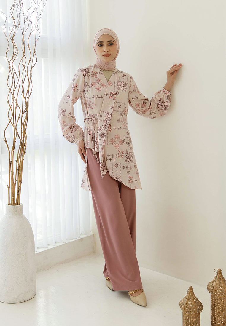 Zelian Top (Pre-Order)