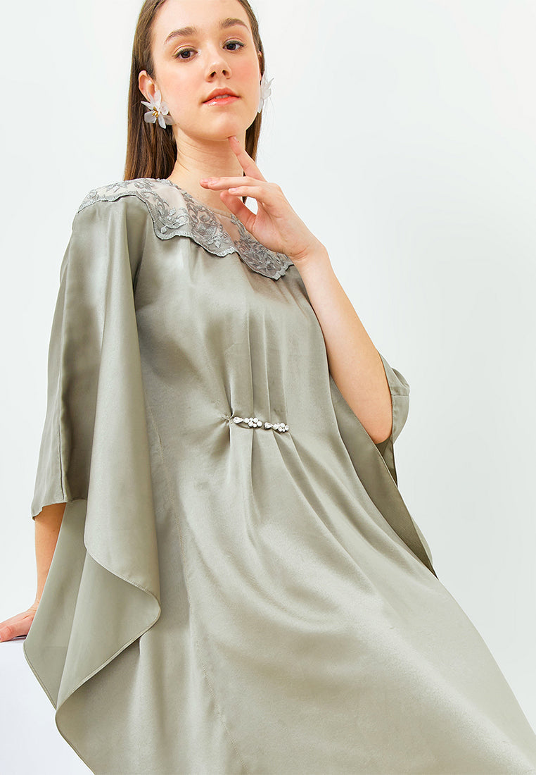 Cyra Kaftan