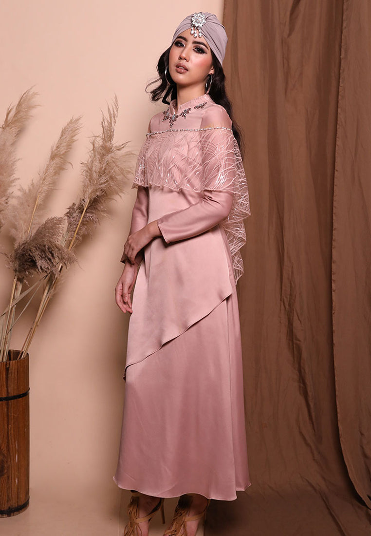 Maelyn Long Dress Pink (Pre-Order)