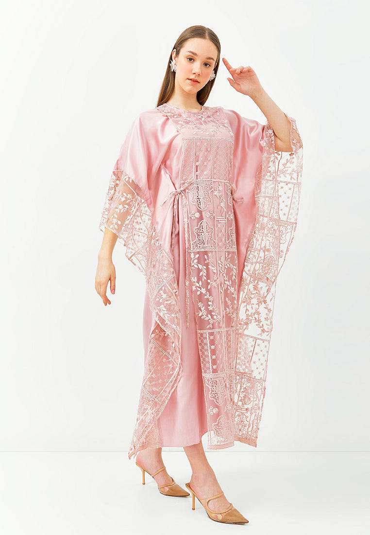 Roya Kaftan